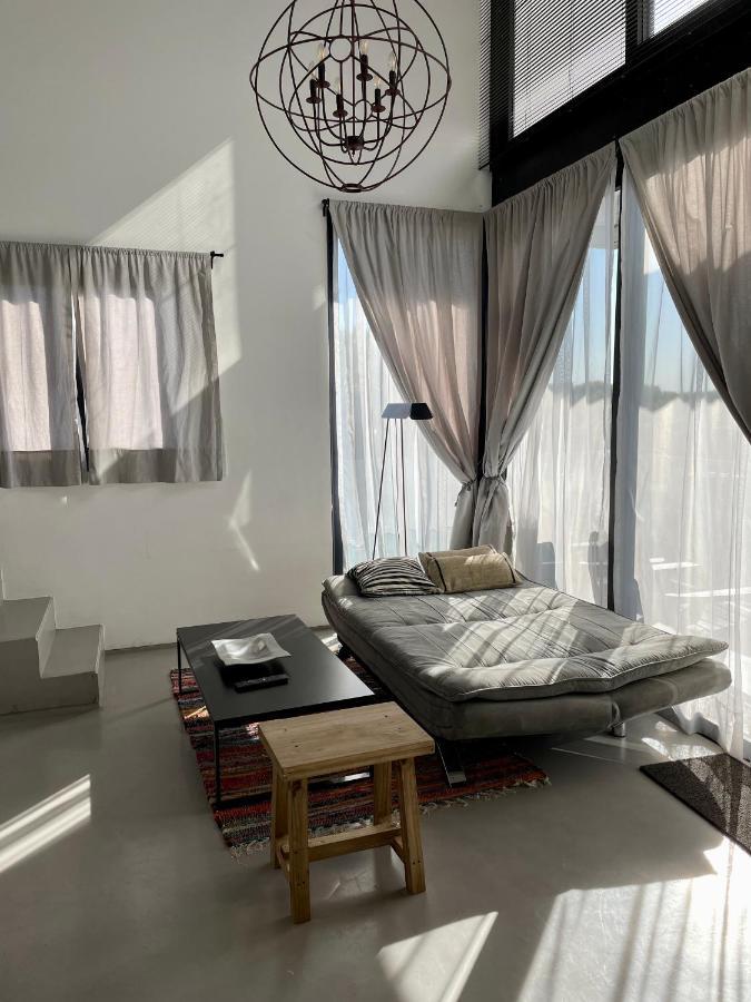 Ferienwohnung Increible Loft En Barrio Residencial Remedios de Escalada Exterior foto